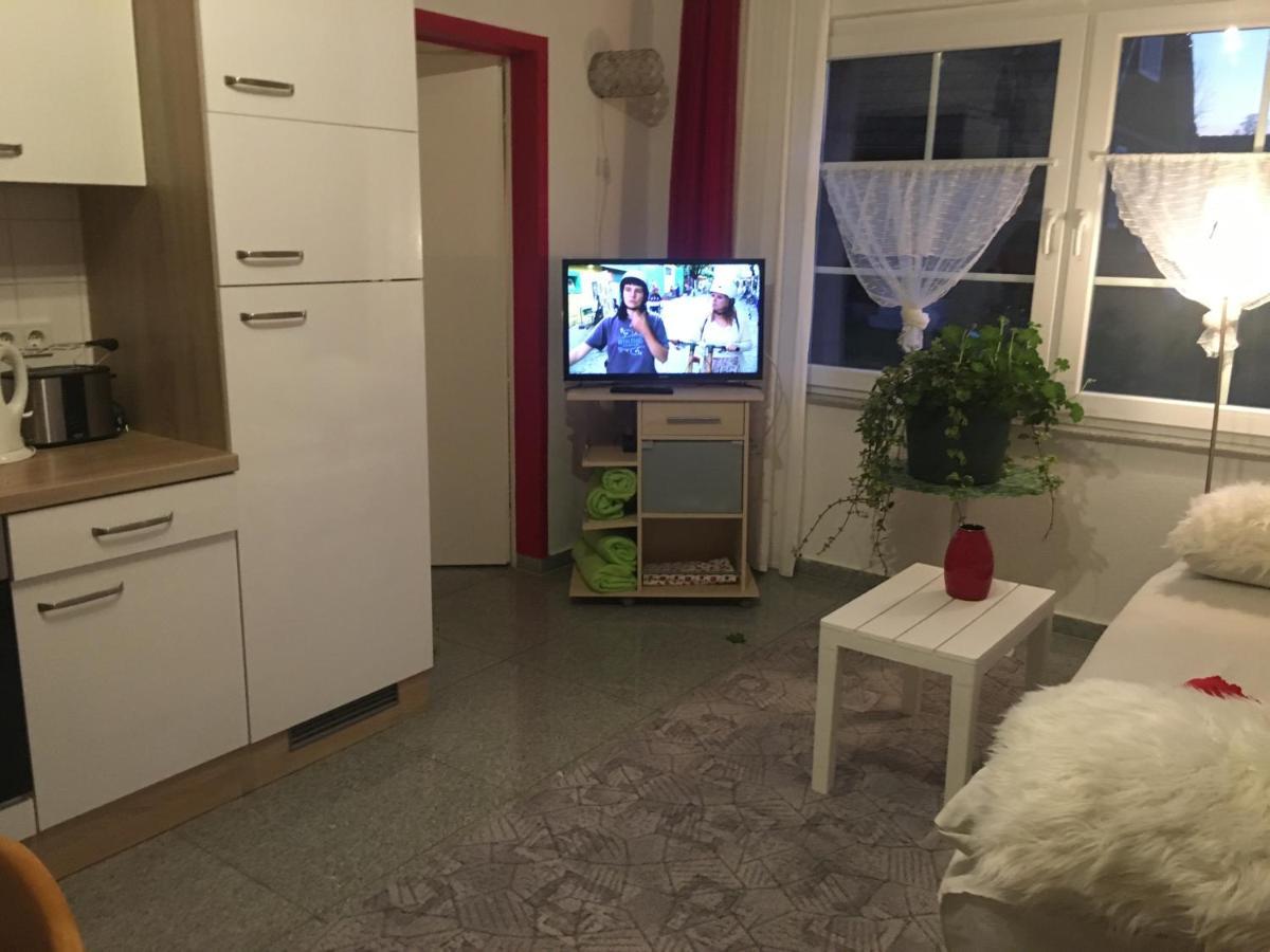 בורג Ferienwohnung Rosi Stoppa מראה חיצוני תמונה